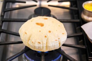 10 Types of Roti Recipe - अलग अलग प्रकार की रोटी बनाने की रेसिपी : Delicious and Healthy